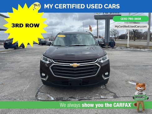 Used 2020 Chevrolet Traverse LT w/ Driver Confidence II Package image 2