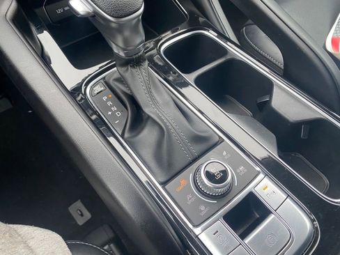 Used 2024 Kia Telluride LX image 21