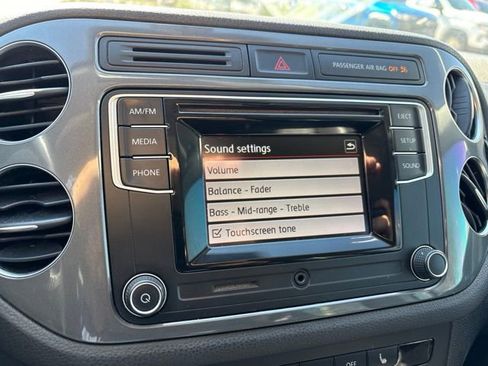 Used 2016 Volkswagen Tiguan S FWD image 22