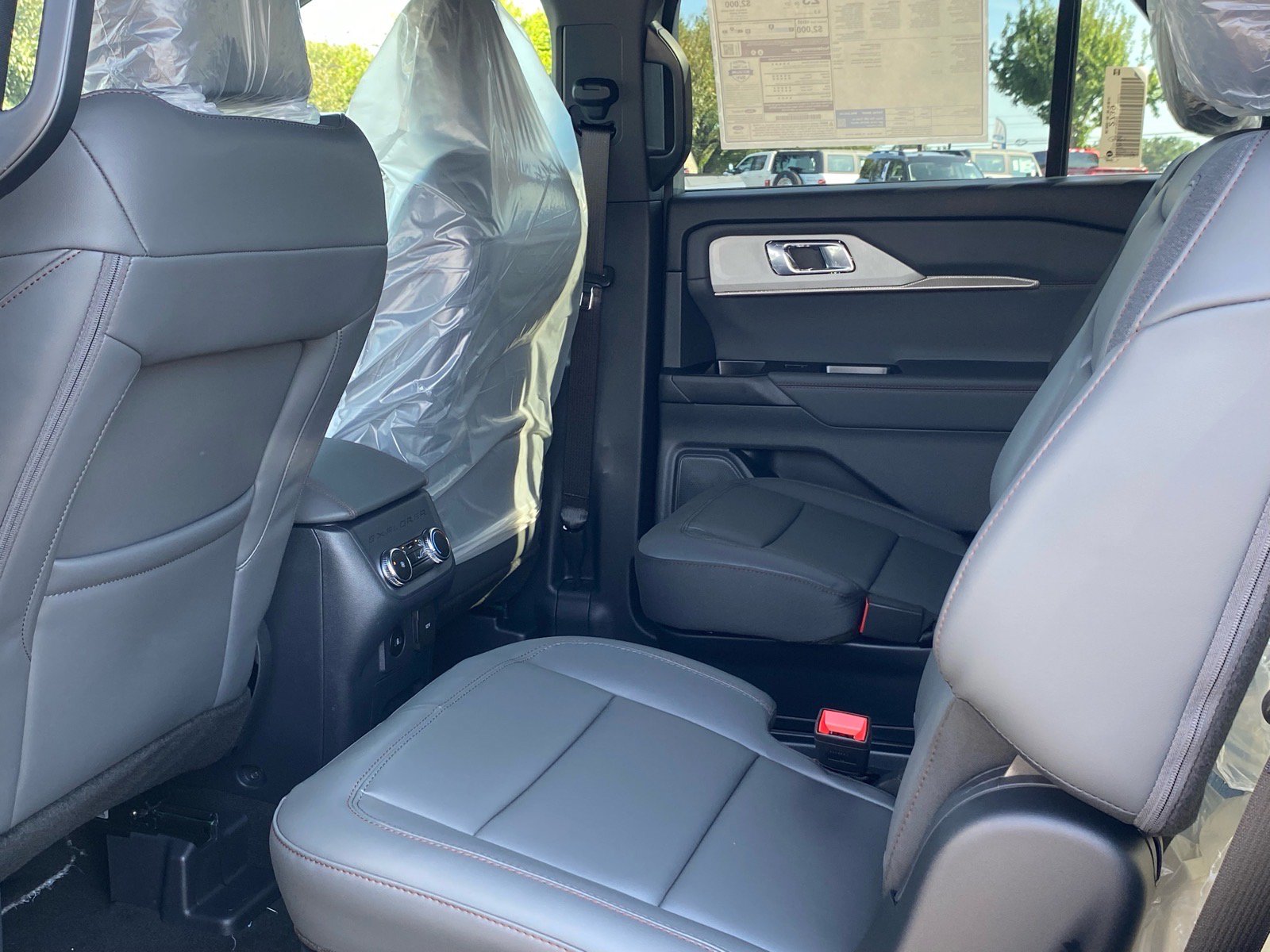 New 2027 Ford Explorer Active w/ Active Comfort Package AWD/4WD image 14