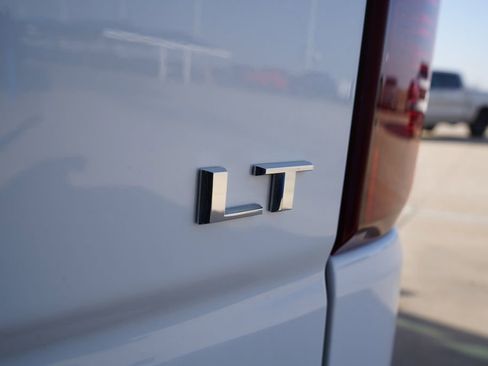 Used 2025 Chevrolet Silverado 1500 LT image 6