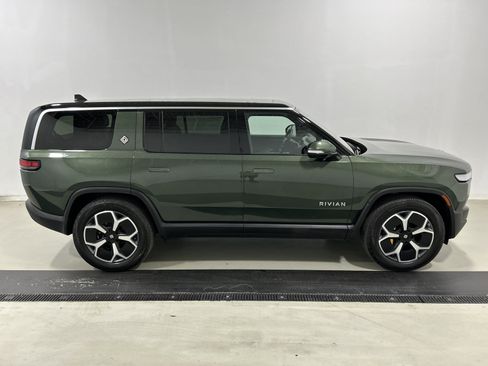 Used 2024 Rivian R1S Adventure AWD/4WD image 6