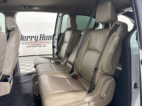 Used 2022 Honda Odyssey EX-L image 21