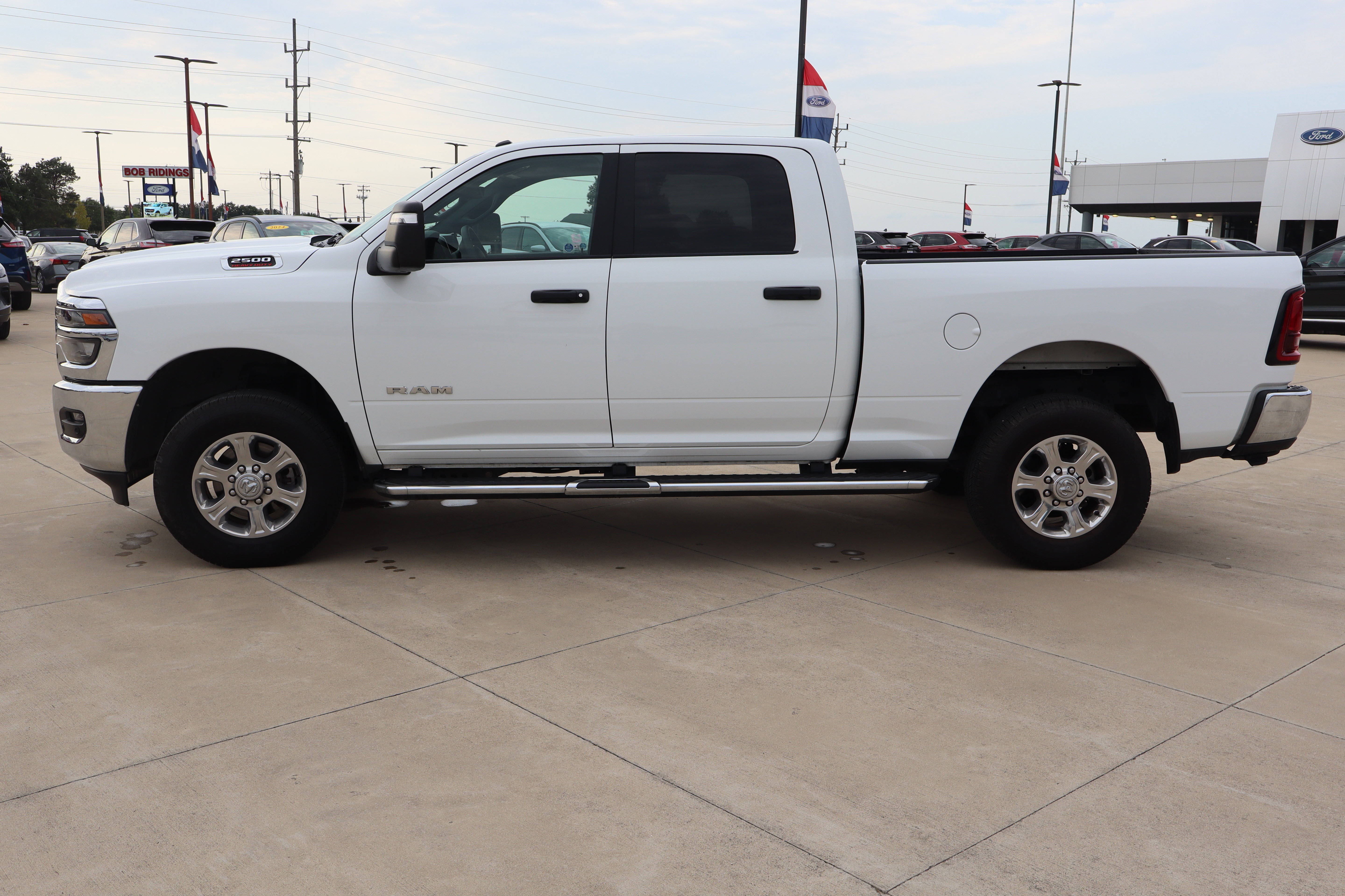 Used 2026 RAM 2500 Big Horn AWD/4WD image 8