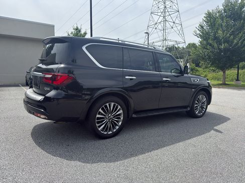 Used 2018 INFINITI QX80 2WD w/ Deluxe Technology Package image 3