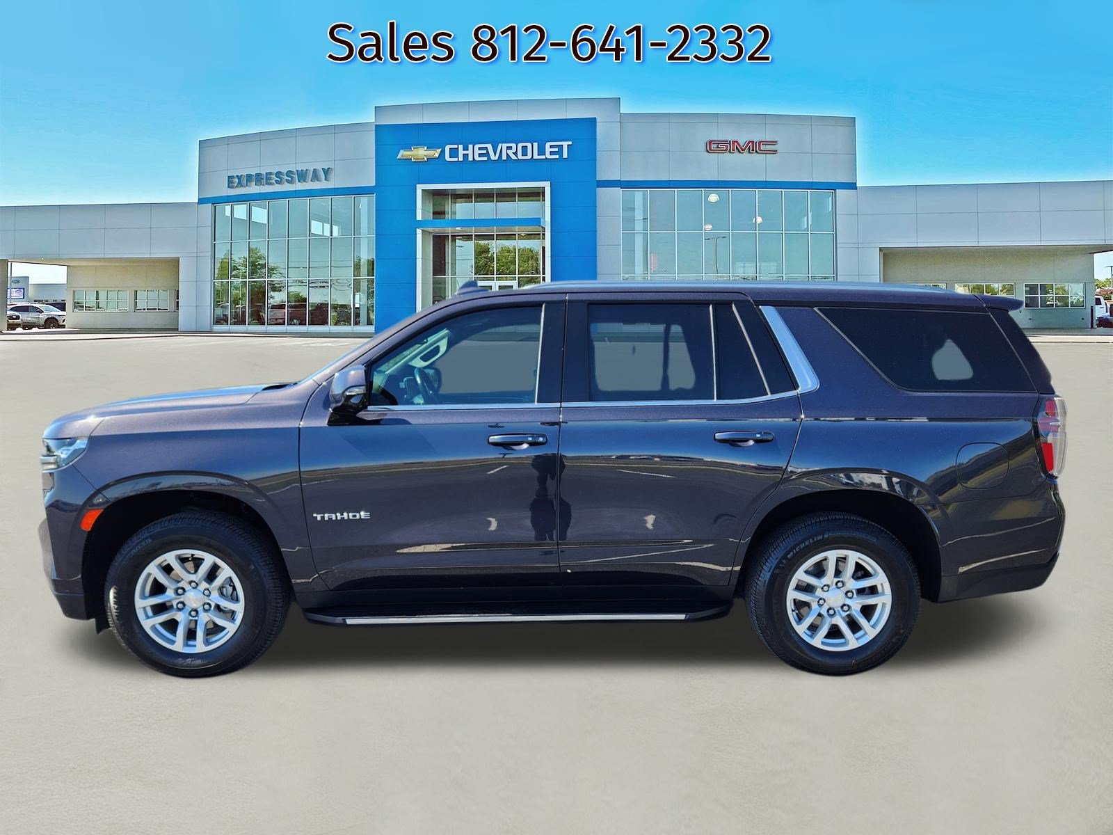 Used 2022 Chevrolet Tahoe LT w/ LT Signature Plus Package AWD/4WD image 4