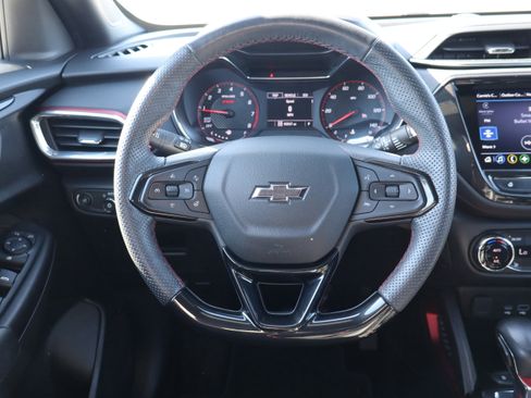 Used 2023 Chevrolet TrailBlazer RS w/ Convenience Package image 15