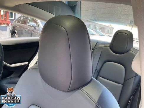 Used 2022 Tesla Model 3 Performance AWD/4WD image 18
