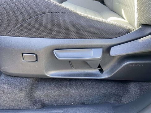 Used 2025 Toyota 4Runner TRD Off-Road image 14