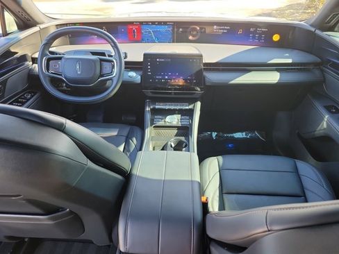 Certified 2024 Lincoln Nautilus Premier w/ Jet Appearance Package image 18