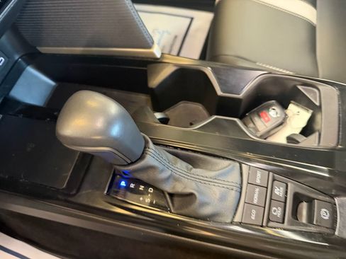 Used 2025 Toyota Camry SE w/ Multimedia Upgrade Package FWD image 15