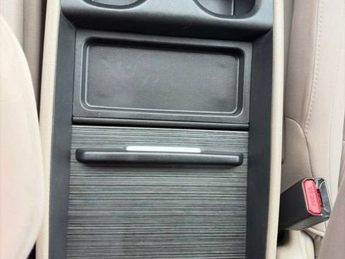 Used 2018 Honda Odyssey EX image 18