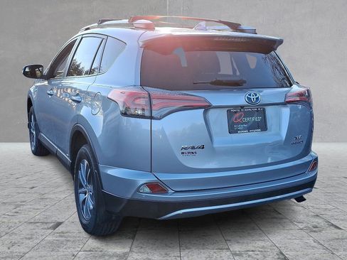 Used 2017 Toyota RAV4 XLE image 8