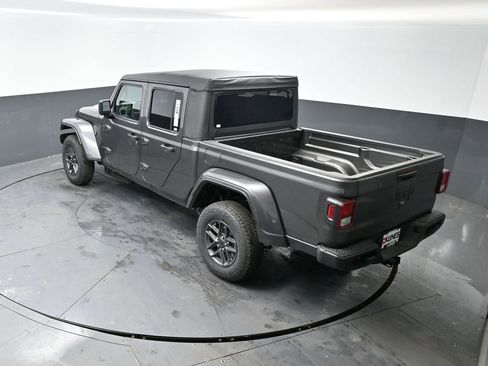 New 2026 Jeep Gladiator Sport image 43