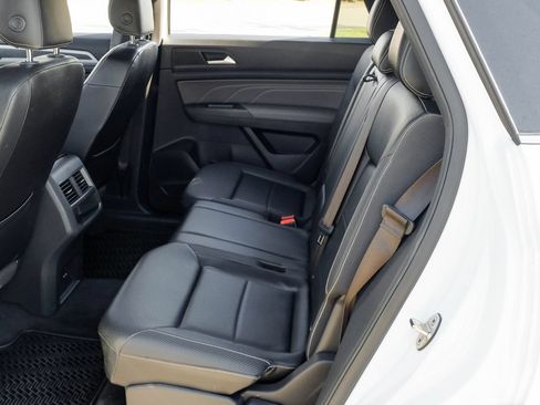 Used 2021 Volkswagen Atlas Cross Sport SEL FWD image 39