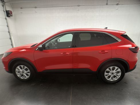 Used 2024 Ford Escape Active image 6