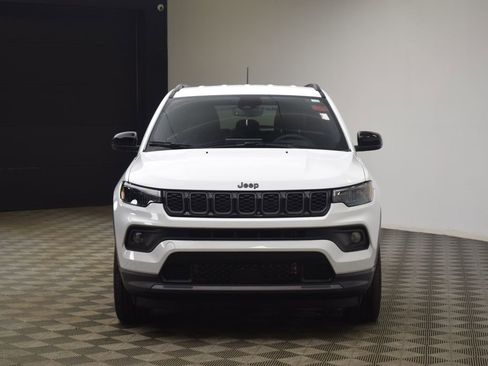 New 2026 Jeep Compass Latitude image 2