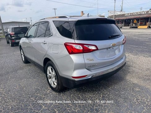 Used 2018 Chevrolet Equinox Premier FWD image 8