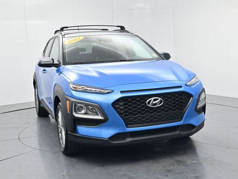 Used 2021 Hyundai Kona SEL FWD image 2