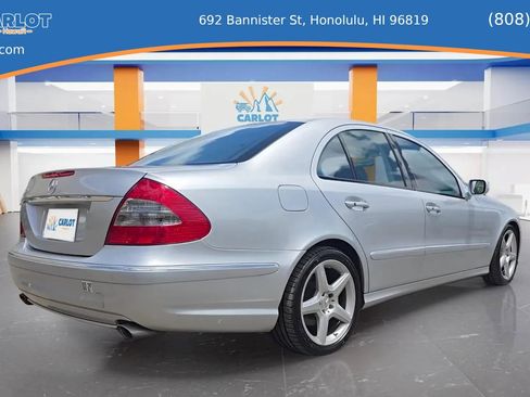 Used 2009 Mercedes-Benz E 350 Sedan image 9