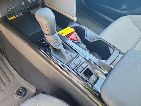 Certified 2025 Toyota Camry LE image 10