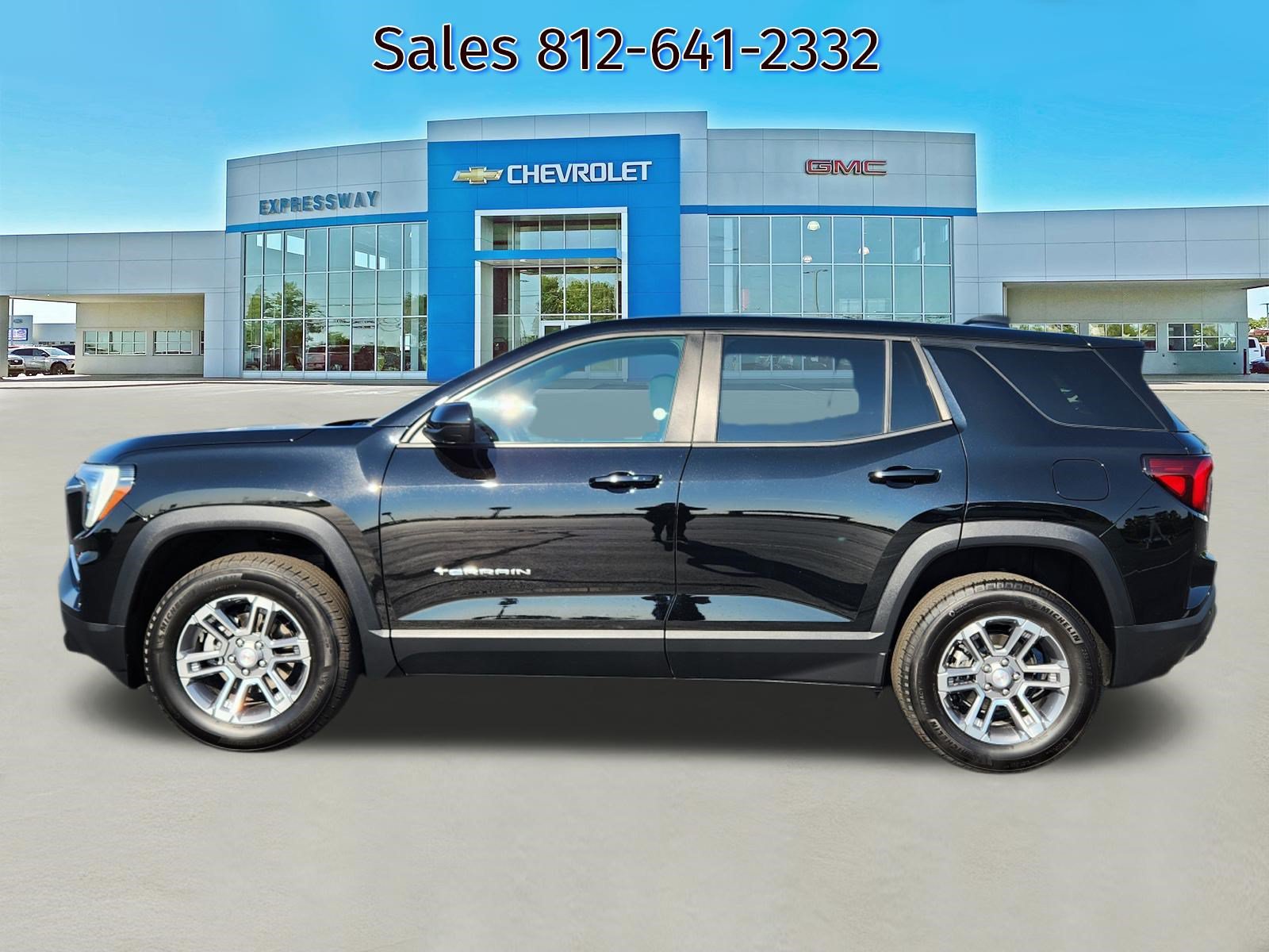 Used 2026 GMC Terrain Elevation FWD image 3
