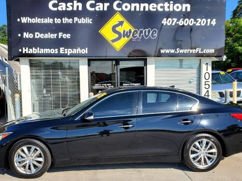Used 2015 INFINITI Q50 w/ Cargo Package RWD image 10