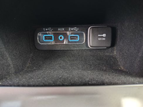 Certified 2021 Jeep Grand Cherokee Laredo image 33