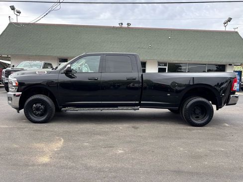 Used 2020 RAM 3500 Tradesman image 8