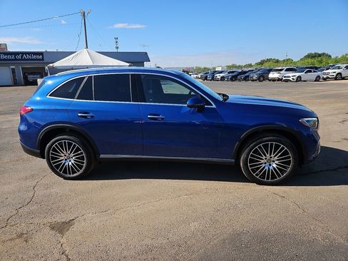 New 2026 Mercedes-Benz GLC 300 image 9