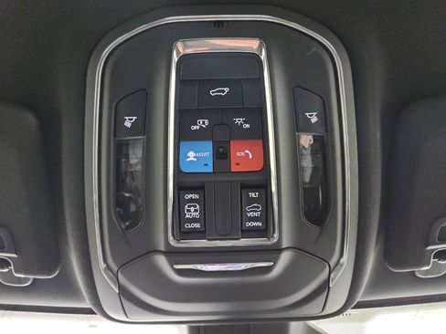 Used 2023 Jeep Grand Cherokee Altitude image 26