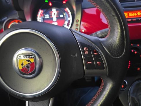 Used 2015 FIAT 500 Abarth image 41