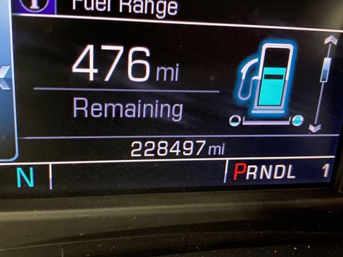 Used 2019 GMC Sierra 2500 SLT w/ Duramax Plus Package image 10