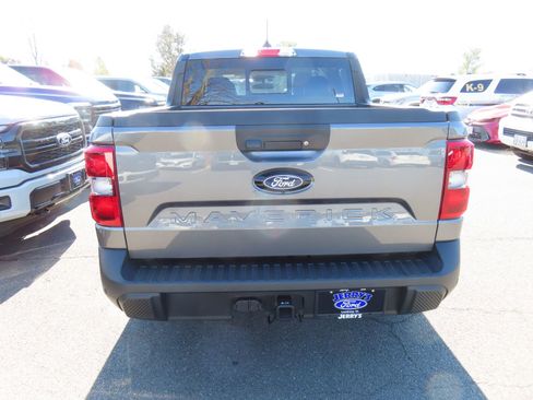 New 2026 Ford Maverick Lariat w/ 4K Tow Package image 5