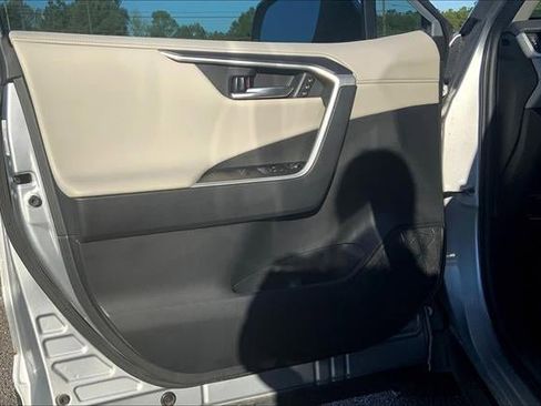 Used 2021 Toyota RAV4 Limited w/ Carpet Mat Package (TMS) image 23