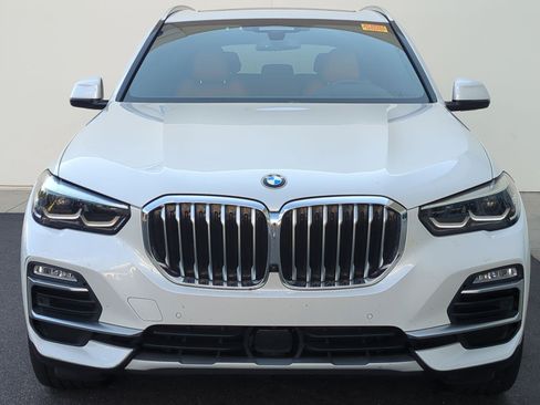Used 2021 BMW X5 xDrive45e w/ Premium Package AWD/4WD image 3