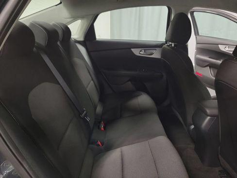 Used 2024 Kia Forte LXS w/ LXS Technology Package FWD image 27