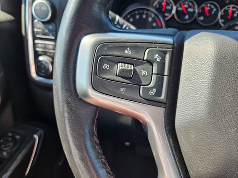 Used 2022 Chevrolet Silverado 1500 LTZ w/ LTZ Premium Package AWD/4WD image 17