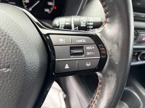 Used 2025 Honda HR-V Sport image 27