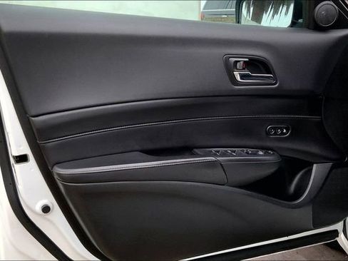 Used 2016 Acura ILX image 23