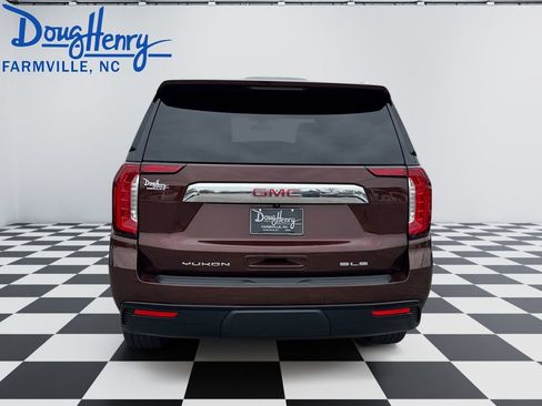 Used 2022 GMC Yukon SLE image 4