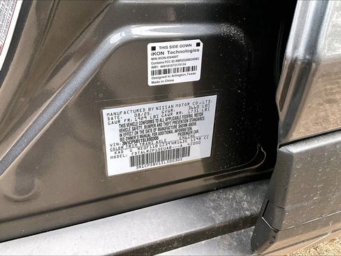 New 2025 Nissan Kicks Play S image 17