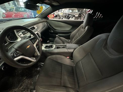 Used 2015 Chevrolet Camaro LS image 12
