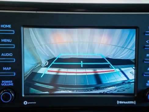 Used 2020 Toyota RAV4 XLE Premium image 43