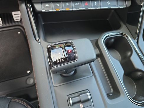 New 2026 GMC Sierra 1500 AT4 w/ Technology Package image 24