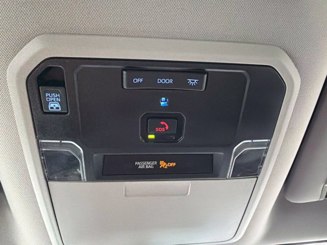 Used 2022 Toyota Tundra SR5 AWD/4WD image 25