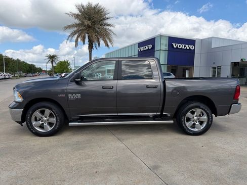 Used 2019 RAM 1500 Big Horn RWD image 2