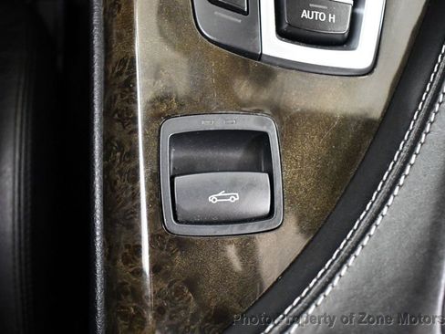 Used 2014 BMW 640i xDrive Convertible image 38