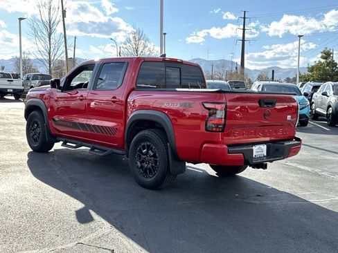 Used 2022 Nissan Frontier PRO-4X w/ Pro-4X Premium Package image 4