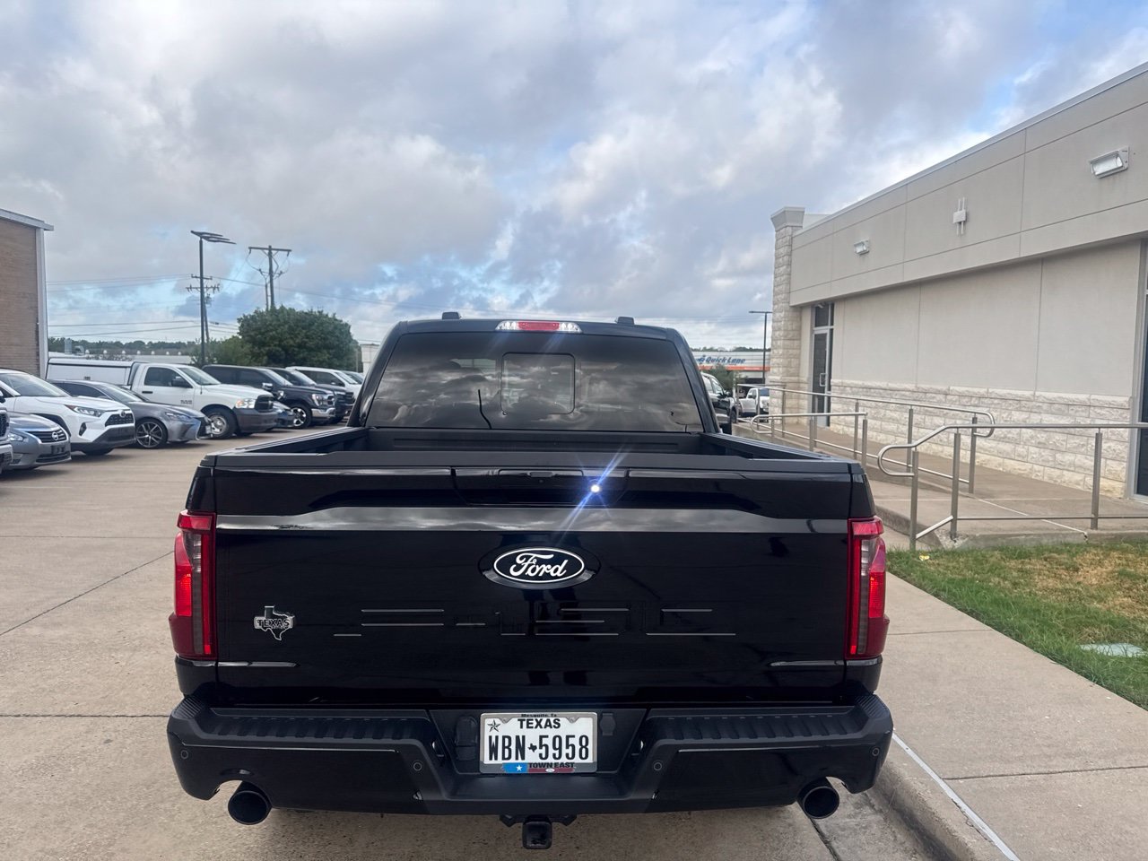 Used 2024 Ford F150 XLT w/ Equipment Group 302A MID AWD/4WD image 5